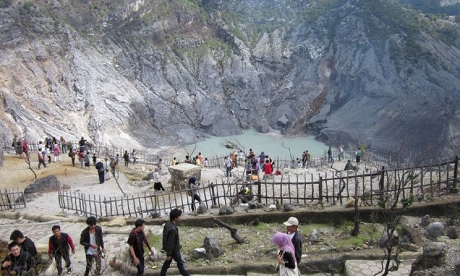 Misteri gunung tangkuban perahu