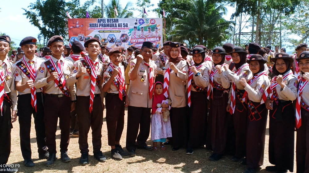 foto bersama guru pembina
