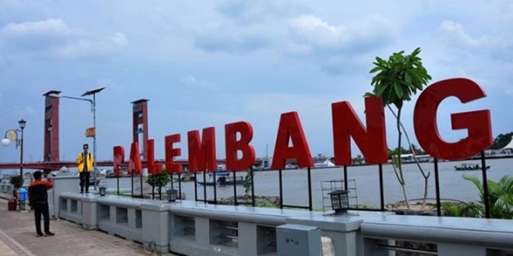 Wisata ke Palembang