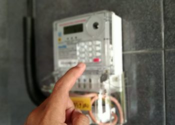 Listrik gratis untuk warga miskin