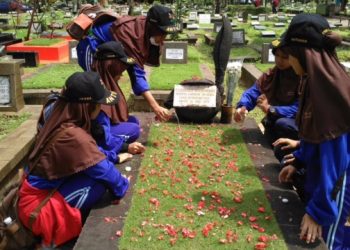 ziarah ke makam soenardjo atmodipurwo