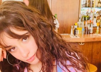 Respons Camila Cabello Dapat Komentar Body Shaming, Tetap Pede Pamer Perut Buncit