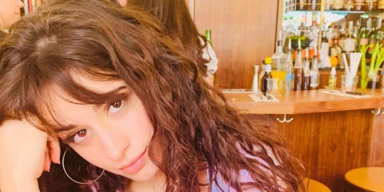 Respons Camila Cabello Dapat Komentar Body Shaming, Tetap Pede Pamer Perut Buncit