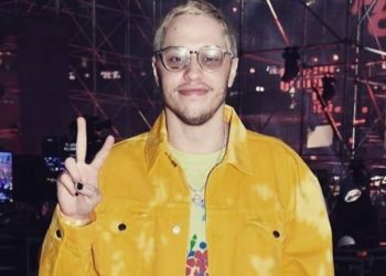 Ingin Hilangkan 100 Tato di Usia 30 Tahun, Ini yang Dilakukan Pete Davidson
