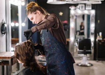 Habis Jutaan, Wanita Ini Geram Tuding Salon Ganti Ekstensi Pakai Rambut Kuda