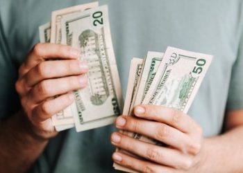Viral! Curhat Pria Marah Dapat Uang Rp1,4 Miliar dari Orangtua, Tak Mau Dimanja