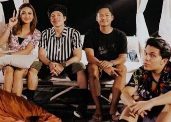 Atta Halilintar Kasih Kado Sneakers untuk Ultah Azriel, Harganya Luar Biasa