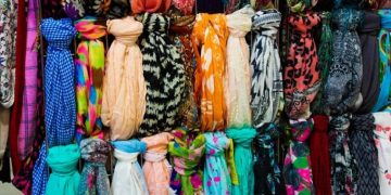 Viral Kerudung Anti Basah Dijual Murah, Penampakannya Bikin Ngakak