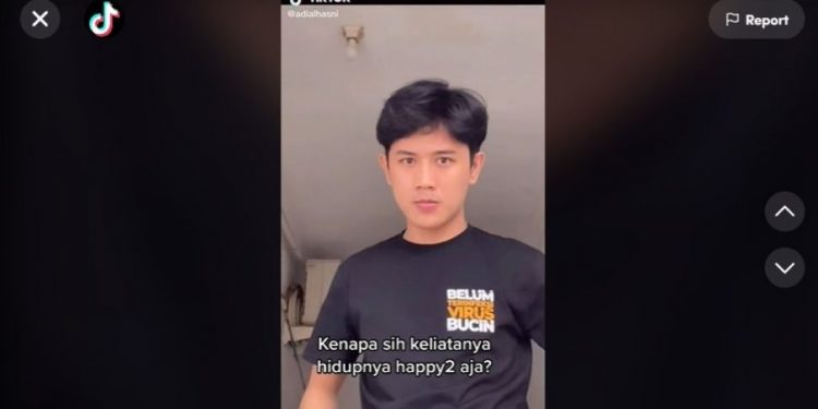 Gegara Mirip Kim Seon Ho, Lelaki di TikTok Ini Malah Diminta Warganet Klarifikasi