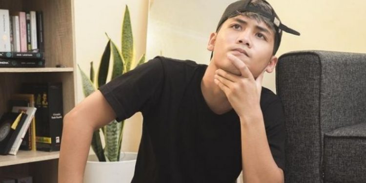 Komika Bintang Emon Bagikan Tips Rangkum Ide Kreatif di Media Sosial
