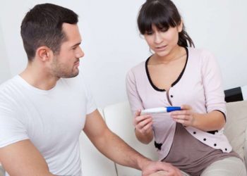 Taruh Alat Tes Kehamilan di Wafel Suami, Perempuan Ini Malah Dapat Reaksi Tak Menyenangkan