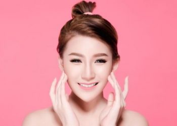 Cantik ala pemepuan korea.