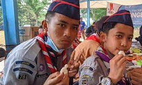 Kontingen Malaysia icip geblek asal Kulon Progo.