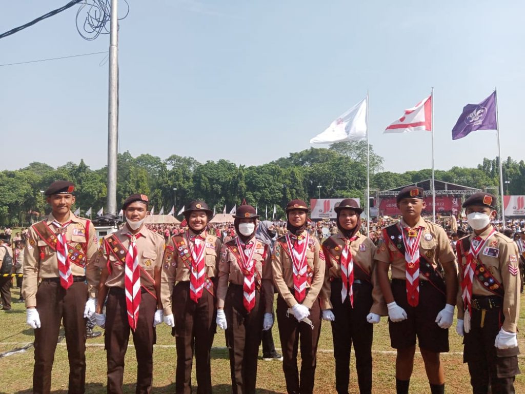 Tim pengibar bendera Jamnas XI.