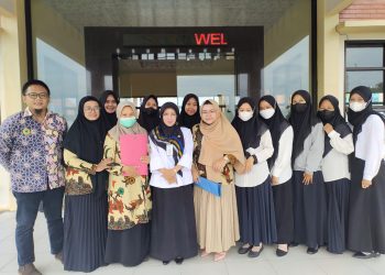 PPL FKIP UNIM Disambut Hangat SMPN 2 Kemlagi Mojokerto