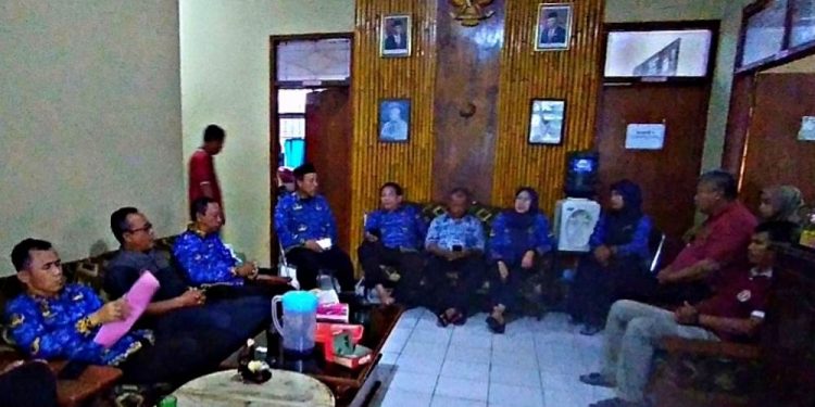 Pembina Pramuka Berkumpul di GOR GMC Majalengka (Kak Indra)