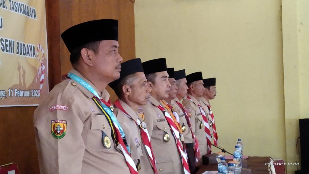 Kak Muhammad Zen Ketua Kwarcab Tasikmalaya bersama jajaran.