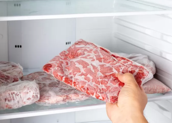 Tips Menyimpan Daging Kurban yang Benar