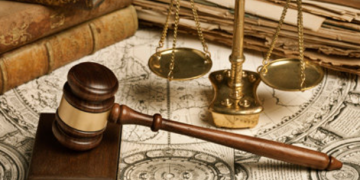 Sejarah Hukum di Indonesia