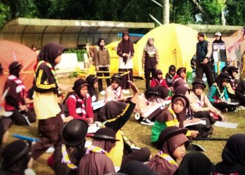 Ada Pendamping yang "Curi-curi" Dampingi Peserta Meski Ada Lokakarya