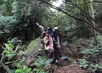 Review Buku: Tips Aman Menaklukkan Gunung