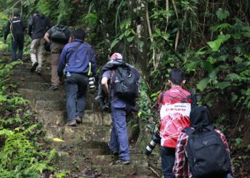 Jalur Cibodas: Gerbang Populer Menuju Gunung Gede