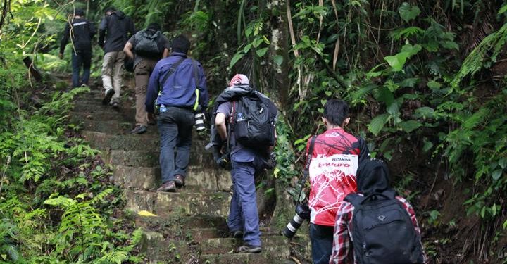 Jalur Cibodas: Gerbang Populer Menuju Gunung Gede